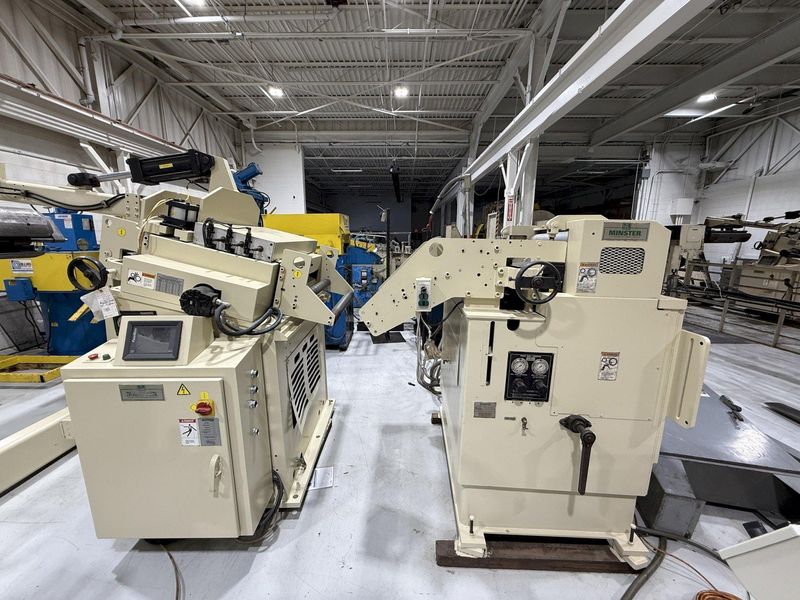 24,000 lbs. x 32" Width Minster Conventional Heavy Duty Servo Coil Feed Line, Model MRH20-38S /
