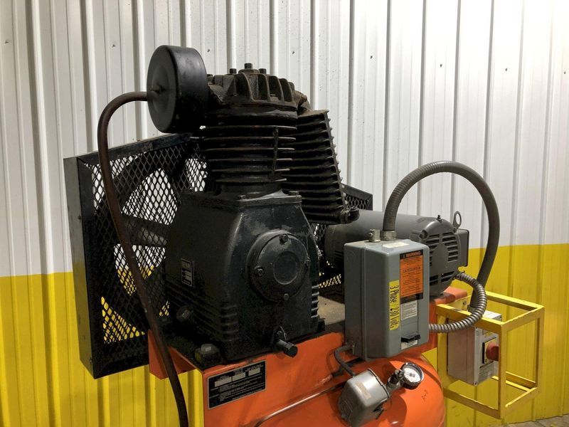 7.5 HP DEVAIR MODEL #TASV-5052-S 175 PSI VERTICAL AIR COMPRESSOR WITH AIR TAK 20 SCFM AIR DRYER:
