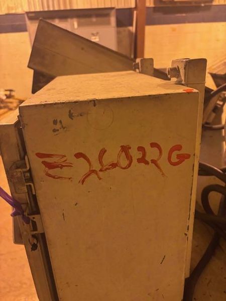 2500 LB X 18" FEEDLEASE MOTORIZED UNCOILERS