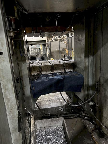 220 AIDA GAP FRAME STAMPING PRESS