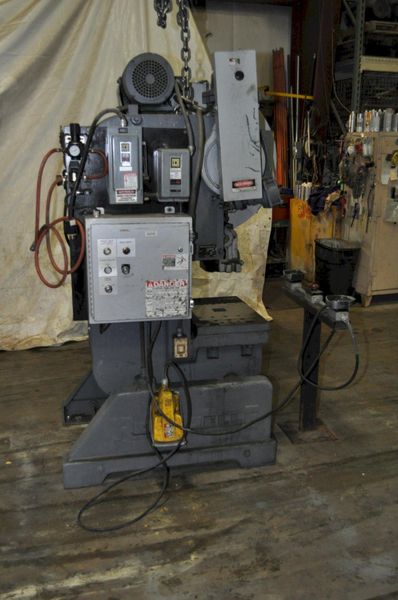 40 TON ROUSSELLE OBI PRESS