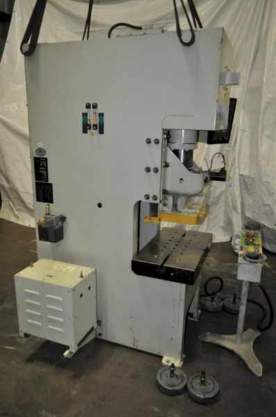 45 TON KOMATSU GAP FRAME PRESS