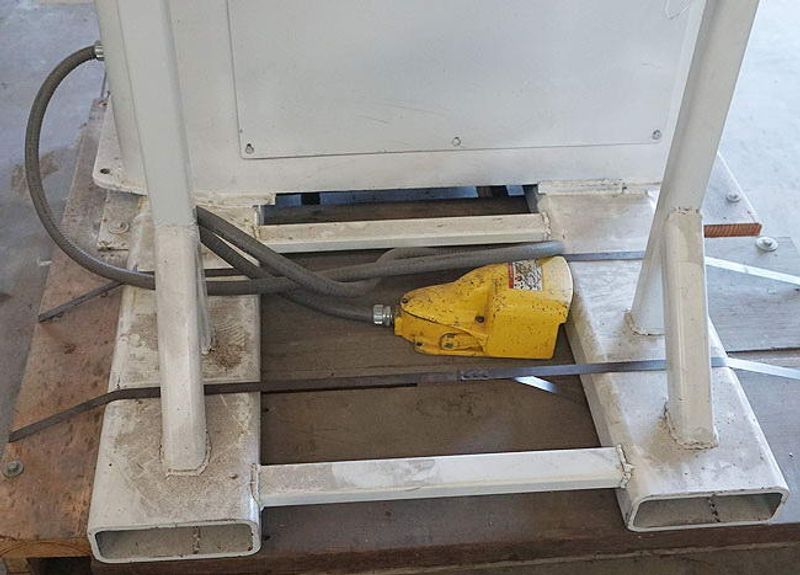 30 KVA PROGRESSIVE RESISTANCE SPOT WELDER