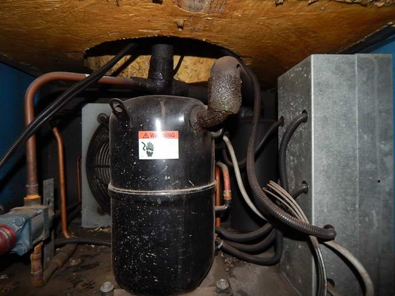 300 SCFM HANKINSON REFRIGERATED AIR DRYER