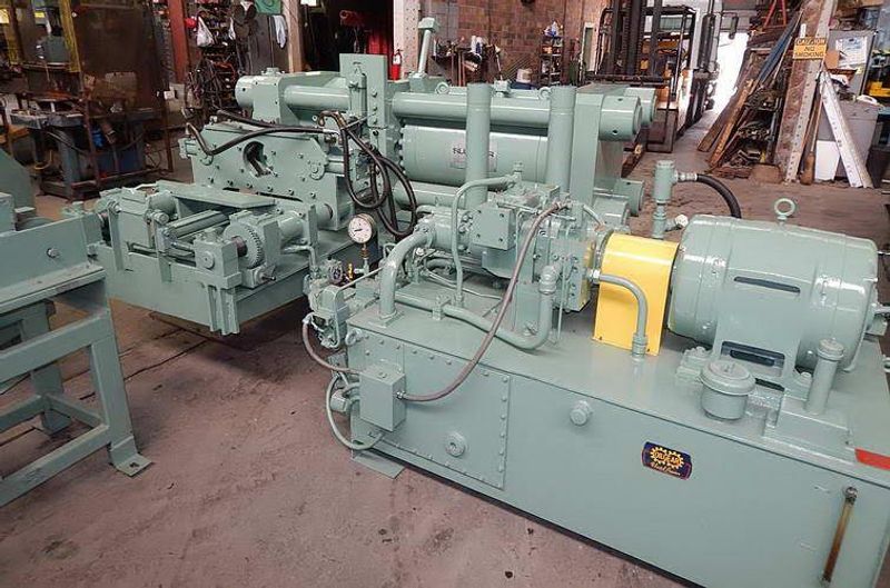 800 TON BEMCOR "LITTLE SLUGGER" HYDRAULIC SHEAR
