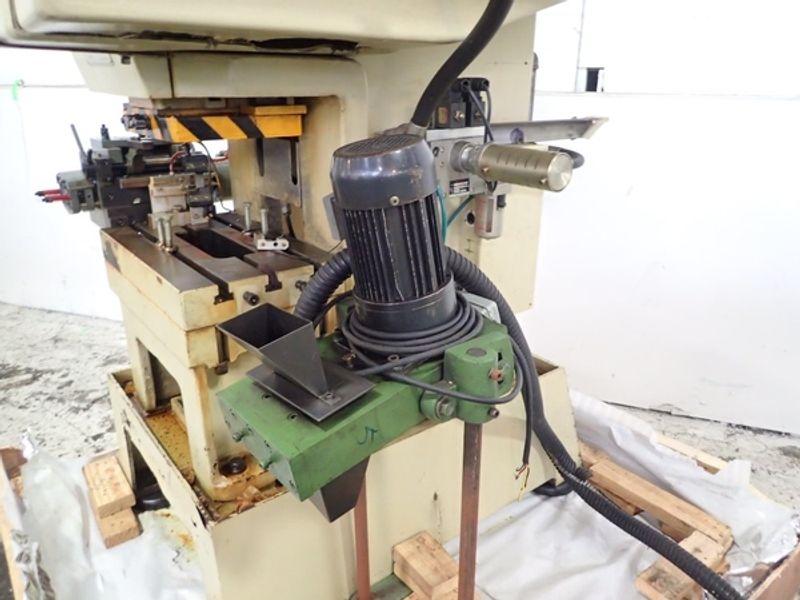 20 TON CHIN FONG GAP FRAME PRESS