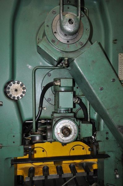 30 Ton Bruderer High Speed Press