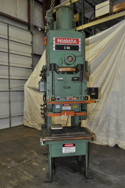 100 TON NIAGARA OBI PRESS 6" STROKE 39" X 25" BED AIR CLUTCH