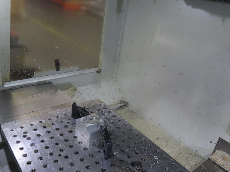 Haas VF-5/50XT CNC Vertical Machining Center, Haas NextGen Control, Haas HRT-160, 4th Axis Drive, Probing, 1000 PSI TSC