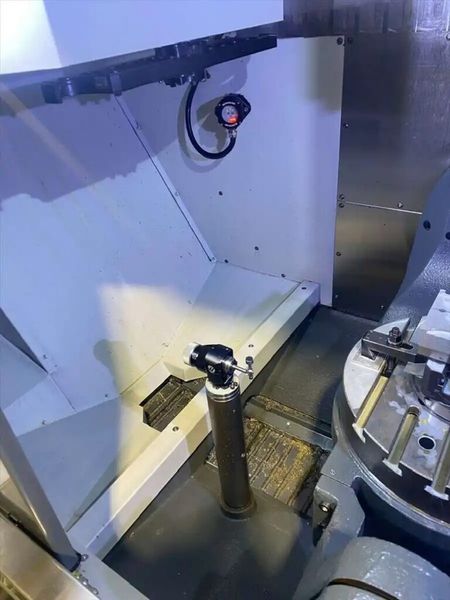 Haas UMC-500 CNC 5-Axis Vertical Machining Center (2020)
