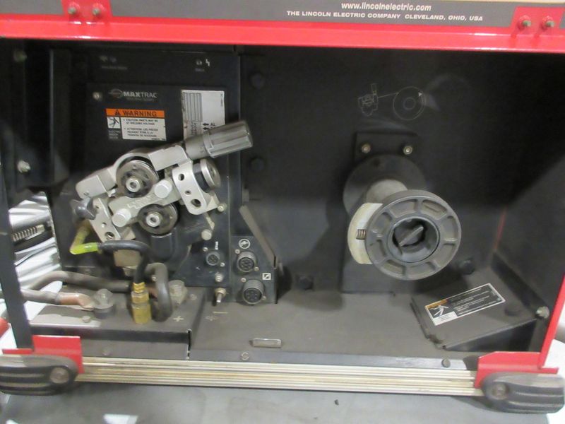 Lincoln Electric Power Wave C300 multi-process power source with an integrated wire feeder- Auction Item