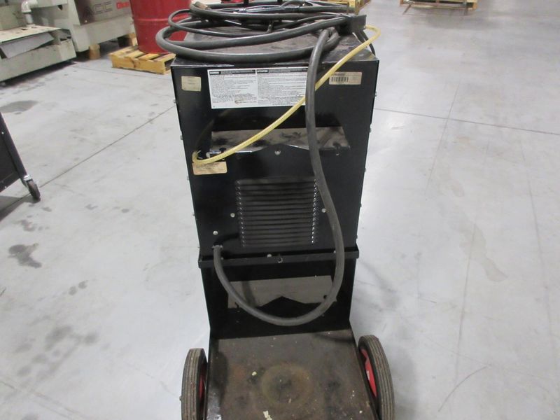Solar 2225 industrial MIG  225-amp Wire Feed Welder, Single Phase 208/220V Power Source, with Accessories- Auction Item