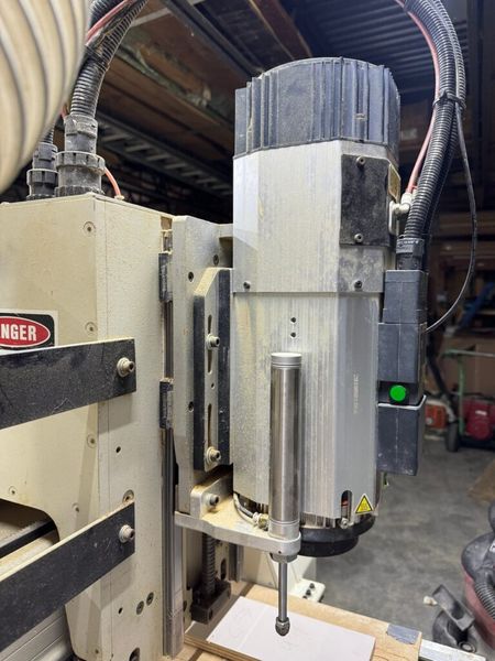 AXYZ 5014 ATC 5′ x 14′ CNC Router (2010)