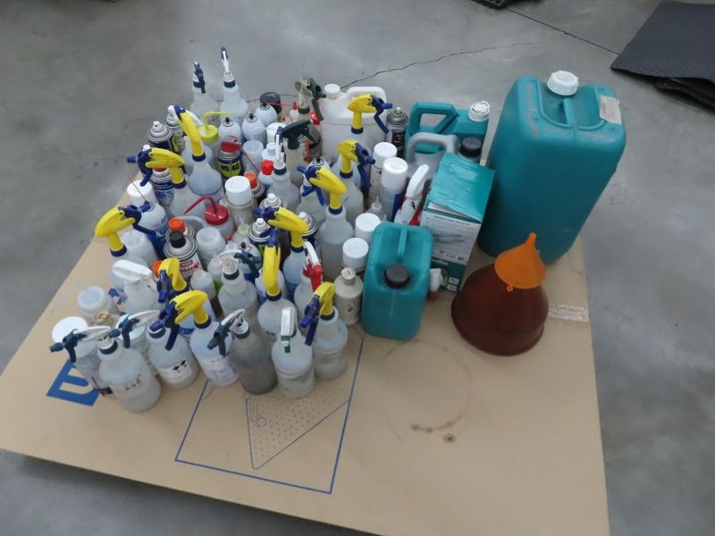 Assorted Cleaning Supplies and Spray Bottles, Spindle Lube And MORE!- Auction Item