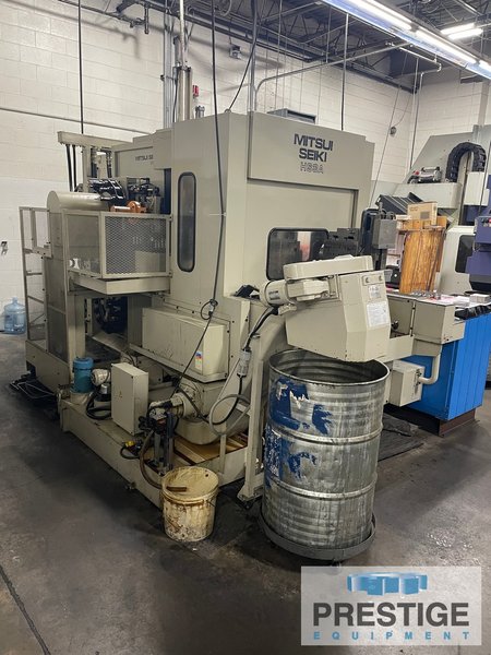 Mitsui Seiki HS3A 4-Axis, X-21.6", 15.7" Pallets, 6000 RPM, Fanuc 15M, 32 ATC, Chip Conveyor, #31949