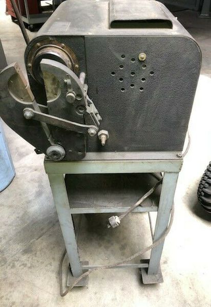 Leonard Tube Master Model CP Tube End Finishing Machine