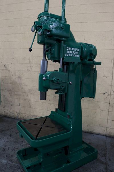 28' CINCINNATI SINGLE SPINDLE DRILL: STOCK #73120
