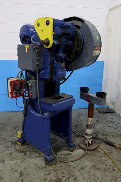 10 TON MINSTER OBI PRESS: STOCK #73579