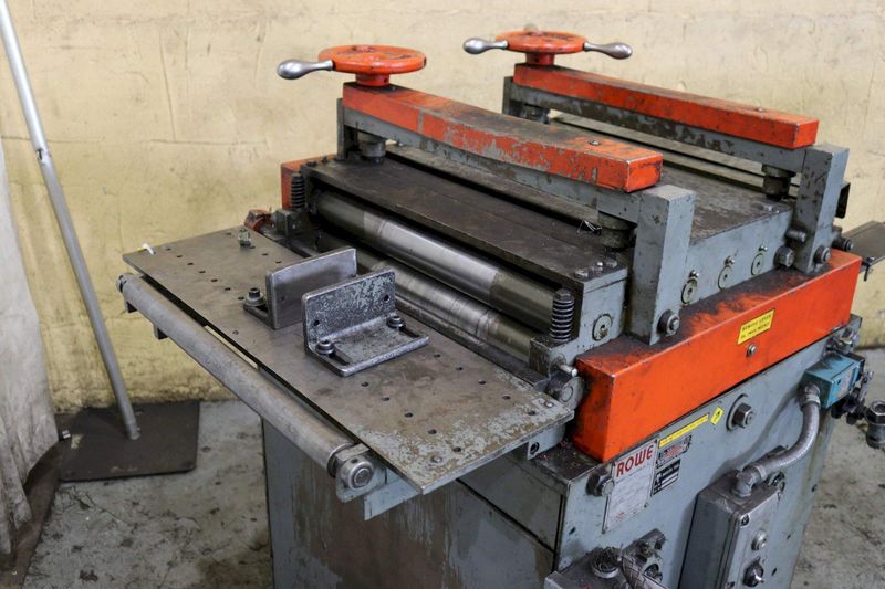 ROWE B-20 STRAIGHTENER: STOCK #73060