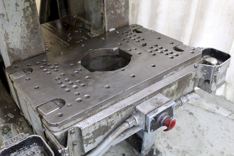 32 TON MINSTER MODEL #4  OBI PRESS: STOCK #71680