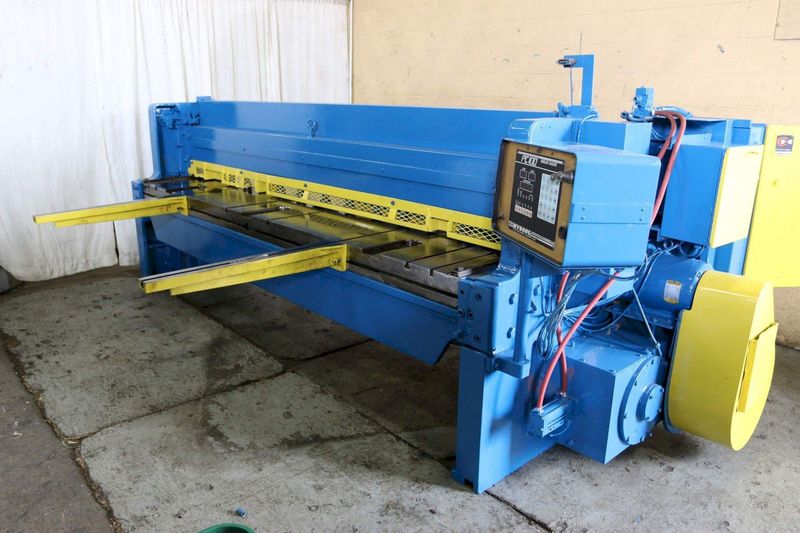10' X 3/16" WYSONG MODEL #1010 POWER SQUARING SHEAR: STOCK #69817