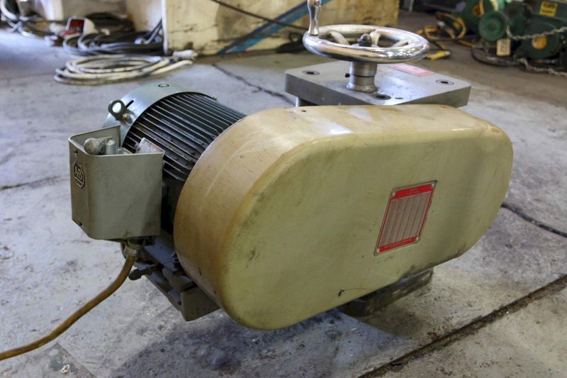 7.5 HP MASTER MACHINE TOOLS MILL HEAD W/ CROSS SLIDE TABLE: STOCK #68686