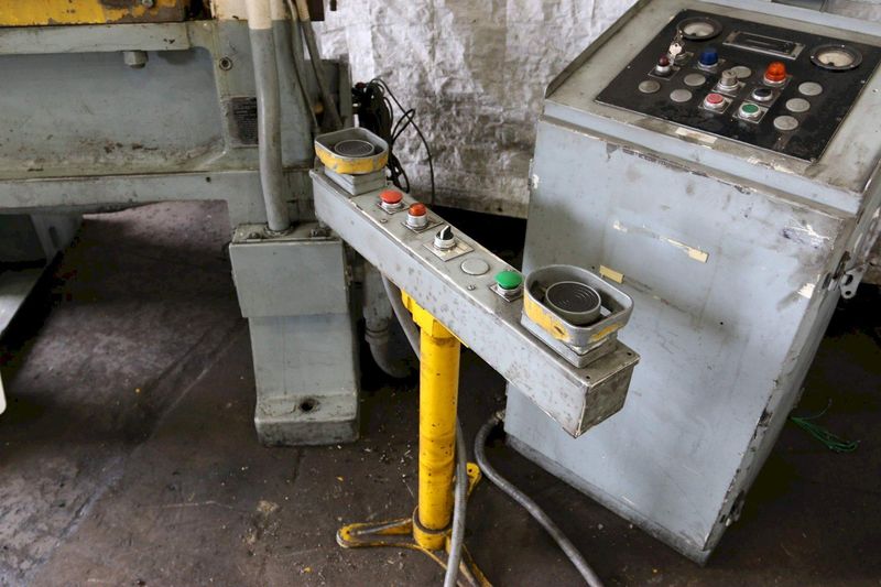 60 TON MINSTER MODEL #P2-60-32 PIECE MAKER SSDC PRESS: STOCK 68274