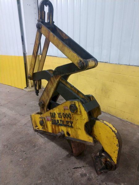 15,000 LB 7.5 TON BRADLEY SINGLE RIM VERTICAL COIL LIFTING TONG SCISSOR TYPE COIL LIFT: STOCK #1