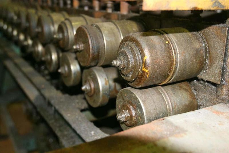 12 STATION ENGEL CAP RAIL AND S LOCK ROLLFORMER: STOCK #16861