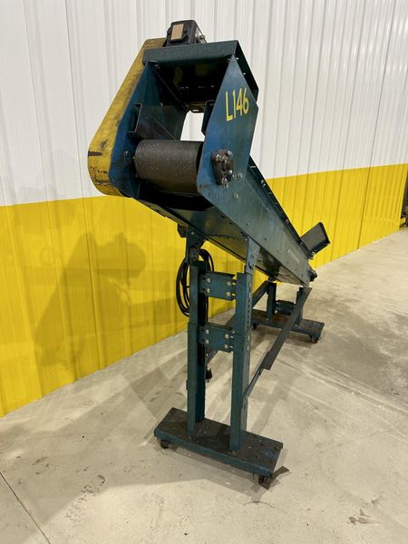 8" WIDE X 6' HIGH NEW LONDON ENG MODEL #500 MOTORIZED BELT INCLINED PARTS CONVEYOR: STOCK #20069