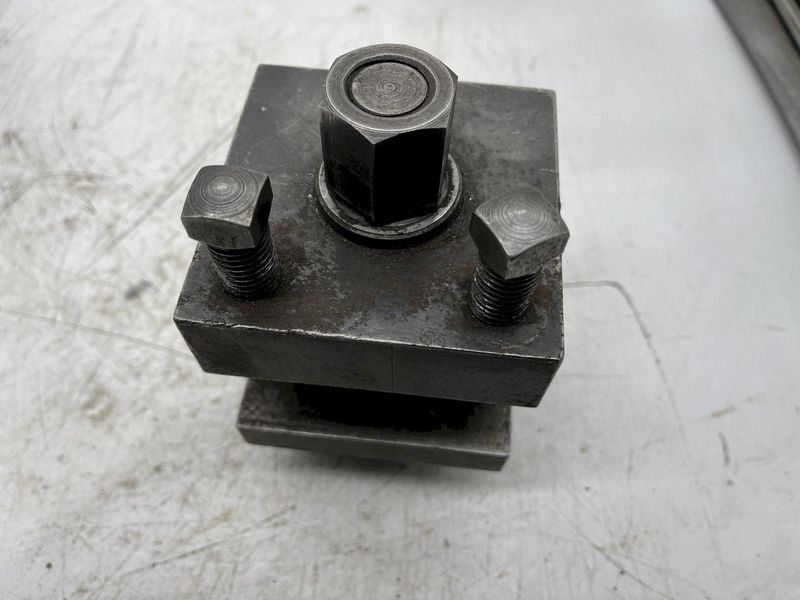 QUICK CHANGE TOOL HOLDER STOCK #16228