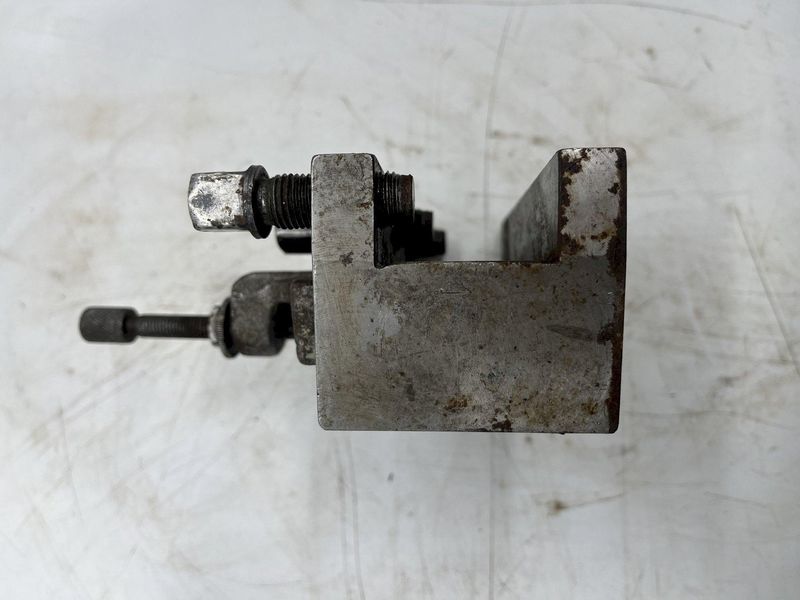 MULTIF CD 401 TOOL HOLDER STOCK #16579