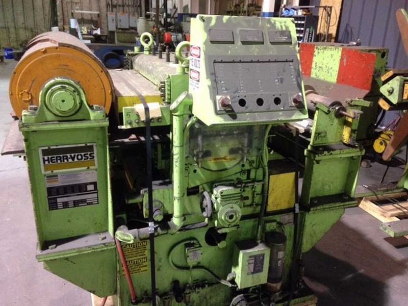 Strand Extensioner, Herr Voss, 24" Wide