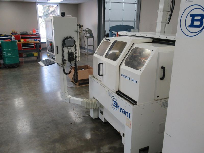 Bryant RU1 CNC Internal Grinding Machine, Fanuc 0iMD Control