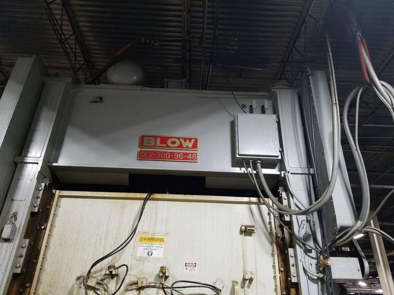 300 ton BLOW SE2-300-96-48 Straight Side Press