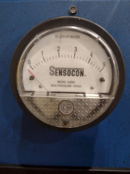 2500 CFM AIR KING MODEL #M-25DHE AIR FILTRATION UNIT W/ STAND: STOCK #23529
