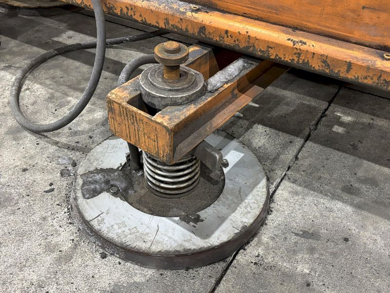 10,000 LBS X 50' X 8' PERMADUR SERIAS 816 VACUUM SHEET LIFTER WITH UNIVAC 1500 GENERATOR: STOCK