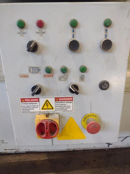 8" x 8" DURMA HYDRAULIC NOTCHER: STOCK 16438