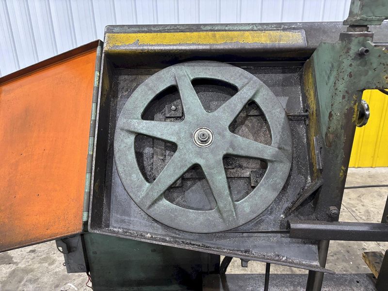 15" X 17" WF WELLS MODEL #F-15 TWIN POST HORIZONTAL BANDSAW: STOCK #23668