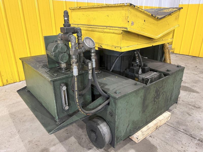 6,000 LBS AMERICAN MODEL #1000 MOTORIZED COIL REEL UNCOILER & COIL CAR: STOCK #21322