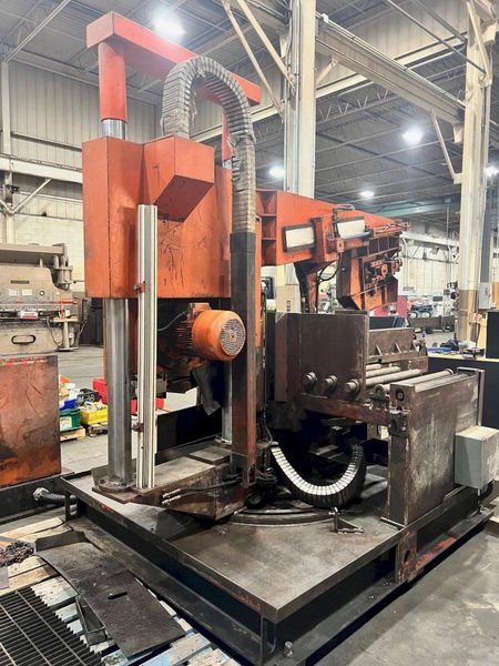USED COSEN 16" X 31" SEMI-AUTOMATIC DUAL COLUMN DOUBLE MITERING BANDSAW MODEL SH-800DM, Stock# 1