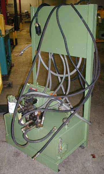 2" (50mm) Mitchell 12,500 lb (5760 KG) 2 Die Hydraulic Push Pointer