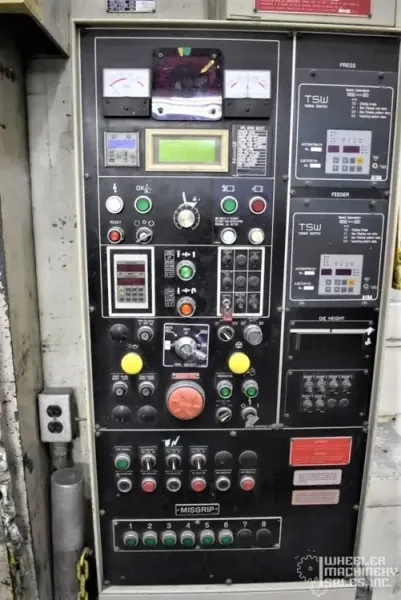 1998 Aida PK-1500 Single Point Knuckle Joint Press #6824