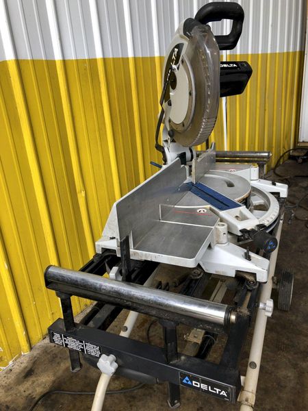 12" DELTA MODEL 36-255L COMPOUND LASER MITER SAW WITH STAND: STOCK 19214