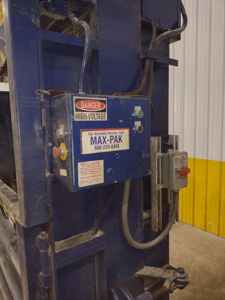 60" X 48" X 30" MAX-PAK MODEL #MP-60-E VERTICAL HYDRAULIC CARDBOARD BALER: STOCK #23656