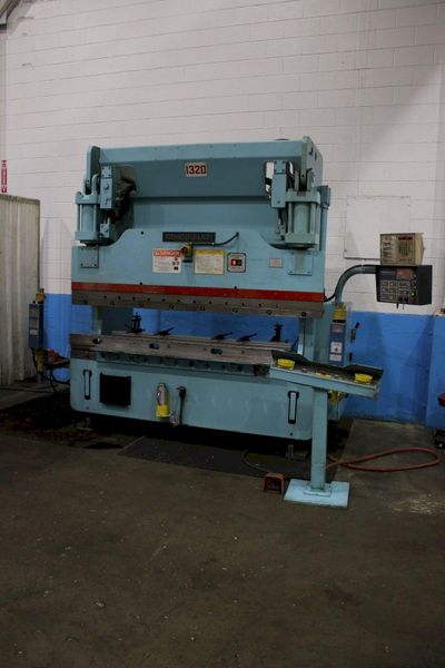 90 TON X 8' CINCINNATI CBII HYDRAULIC BRAKE: STOCK #76656