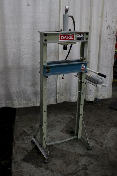 10 TON DAKE H FRAME PRESS: STOCK #75647