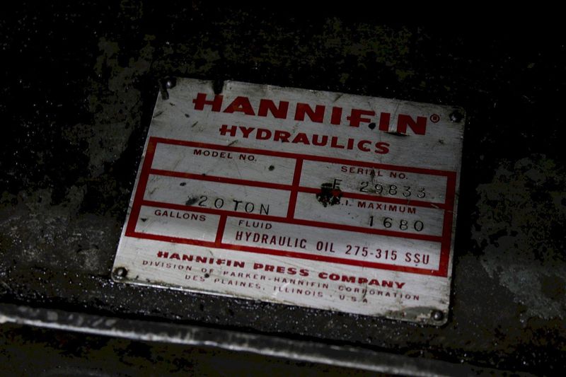 HYDRAULIC PIPE NOTCHER: STOCK #74721