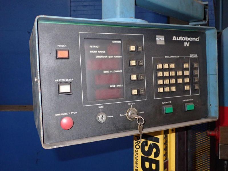 90 TON X 10' CINCINNATI HYDRAULIC PRESS BRAKE: STOCK #73961