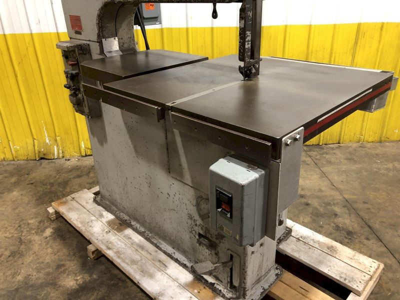 36" DOALL MODEL #V36 VERTICAL BAND SAW: STOCK #18191